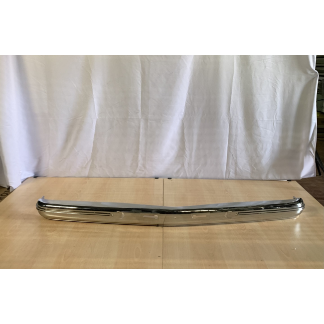 Paraurti Anteriore Mercedes W123 Cromato