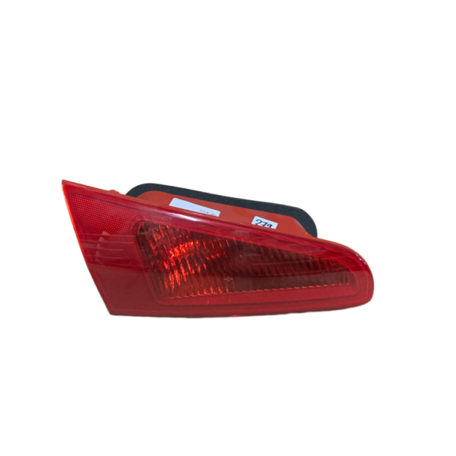 Fanale Posteriore Interno sx Alfa Romeo 147 Completo di Portalampada