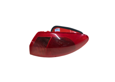 Fanale Posteriore Esterno dx Alfa Romeo 147 Completo di Portalampada (Originale)