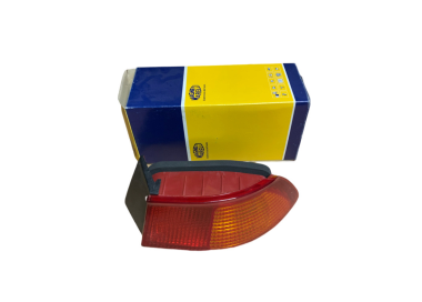 Fanale Posteriore Esterno dx Alfa Romeo 145-146 Magneti Marelli Completo