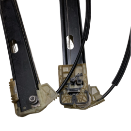 Alzacristallo anteriore SX completo di motorino e meccanismo Volkswagen T-Roc, Audi A3, Q2, Seat Leon, Skoda Octavia