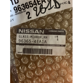 Piastra Specchio Dx Nissan Juke,Qashqai,XTrail (Originale,Nuovo)