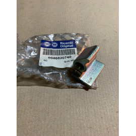 Cerniera Inferiore Porta Anteriore e Posteriore Dx Fiat Palio,Strada,Multipla (Nuovo Originale)