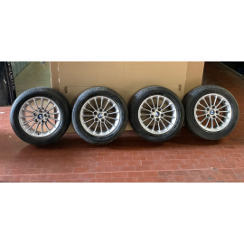 Set 4 cerchi in lega + gomme BMW Serie 5 E39 (R16)