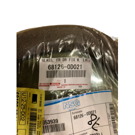 Vetro fisso anteriore SX Toyota Yaris 3 (681260D021)