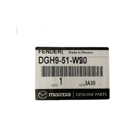 Modanatura arco ruota anteriore DX Mazda CX30 (DGH951W20)